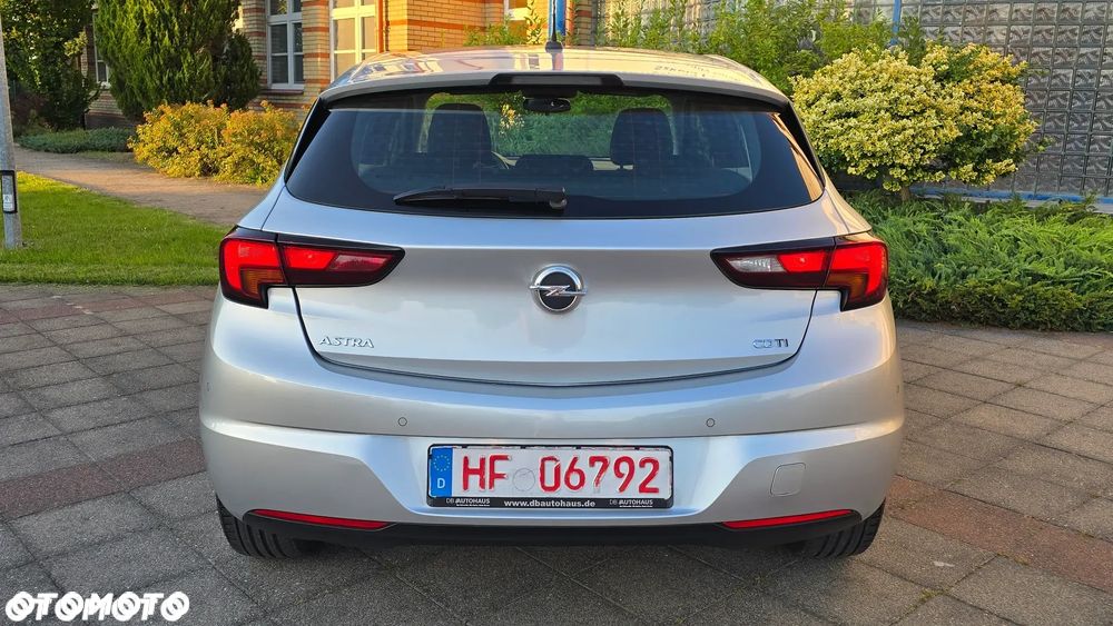 Opel Astra - 6