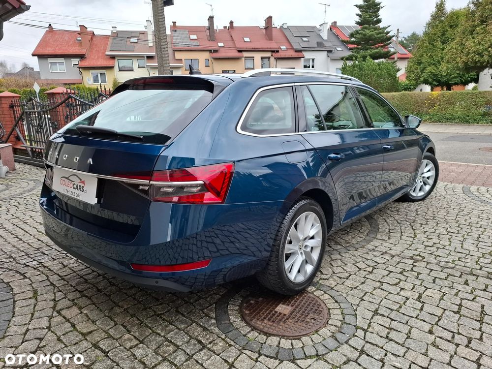 Skoda Superb 2.0 TDI SCR Ambition DSG - 9