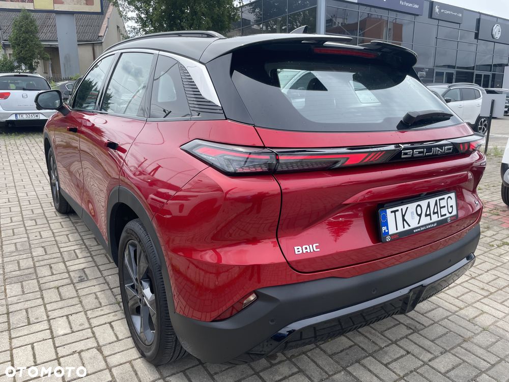 BAIC 5 - 5