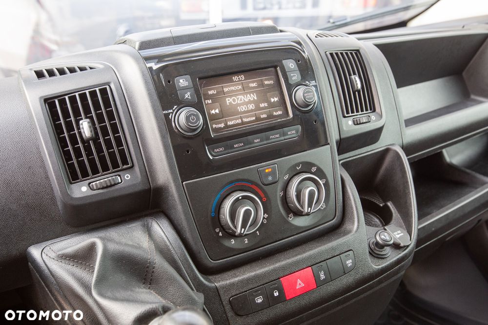 Peugeot Boxer L3H2 140KM Furgon 2.2 BlueHDI - 11