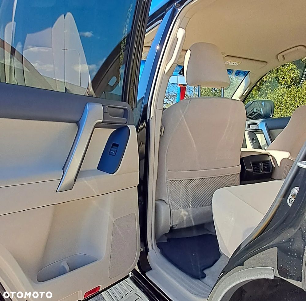 Toyota Land Cruiser LC 2.8 D-4D Prado - 4