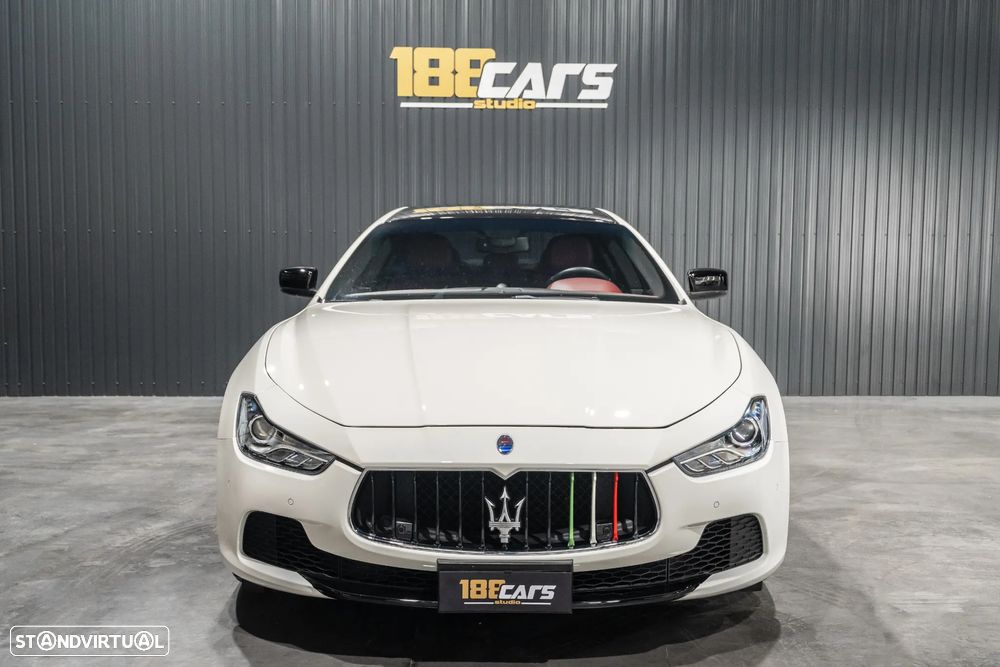 Maserati Ghibli 3.0 V6 - 37