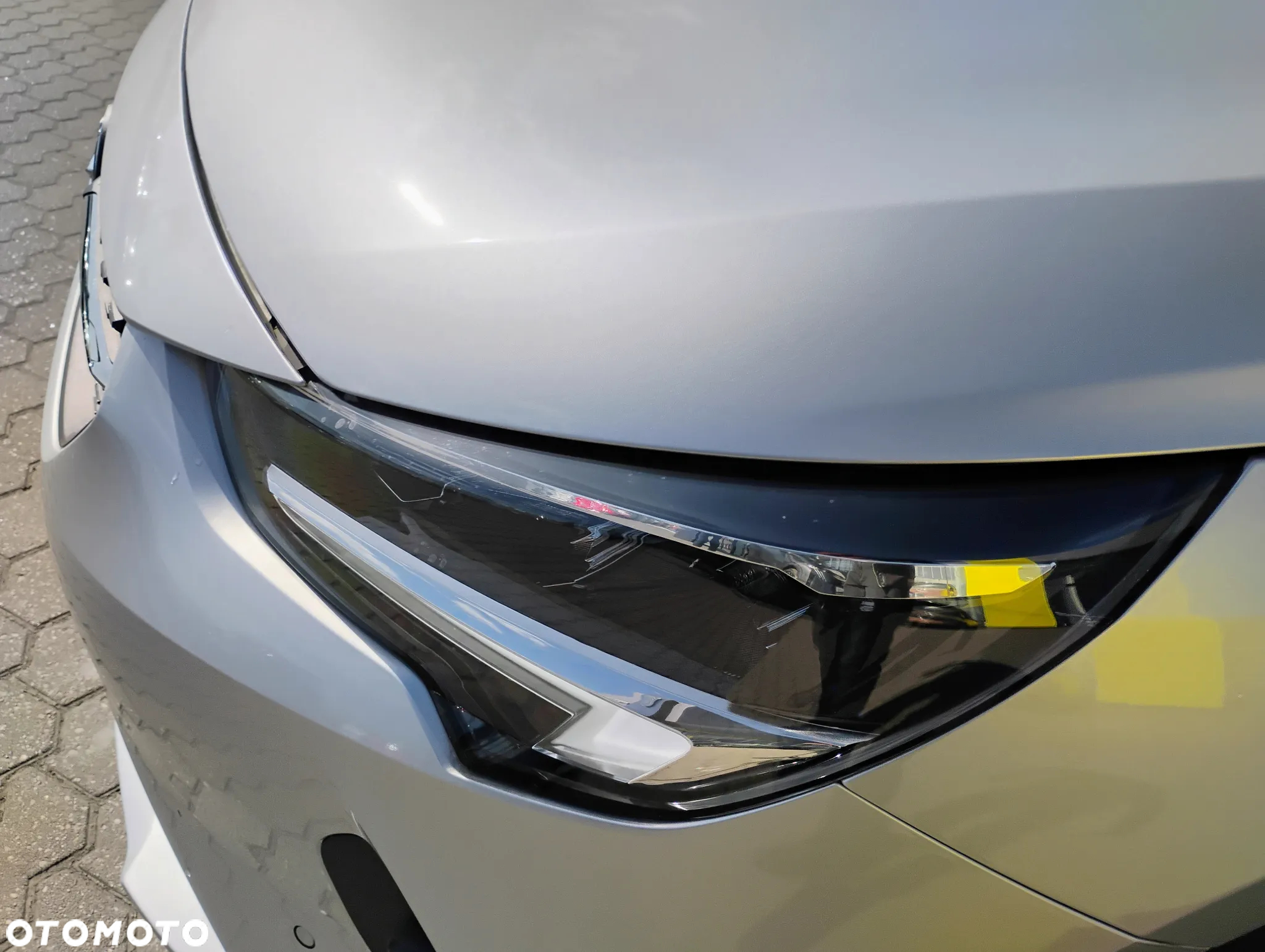 Opel Corsa 1.2 Elegance S&S - 11