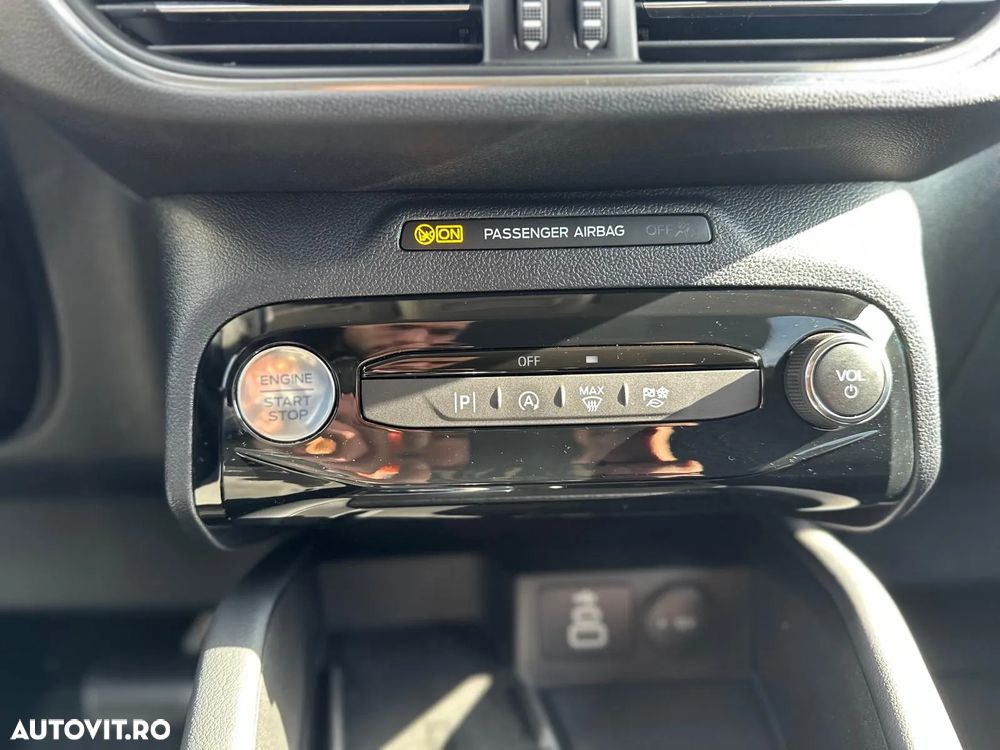 Ford Kuga 1.5 EcoBoost A8 FWD Titanium - 9