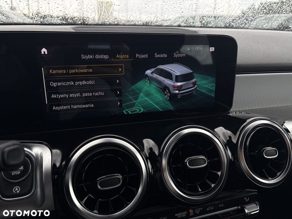 Mercedes-Benz GLB 200 7G-DCT - 23