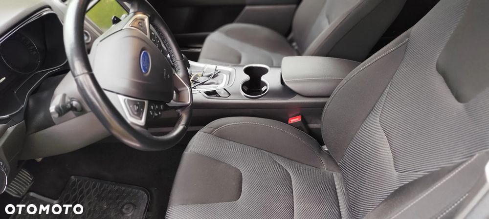 Ford Mondeo 2.0 TDCi Titanium PowerShift - 24