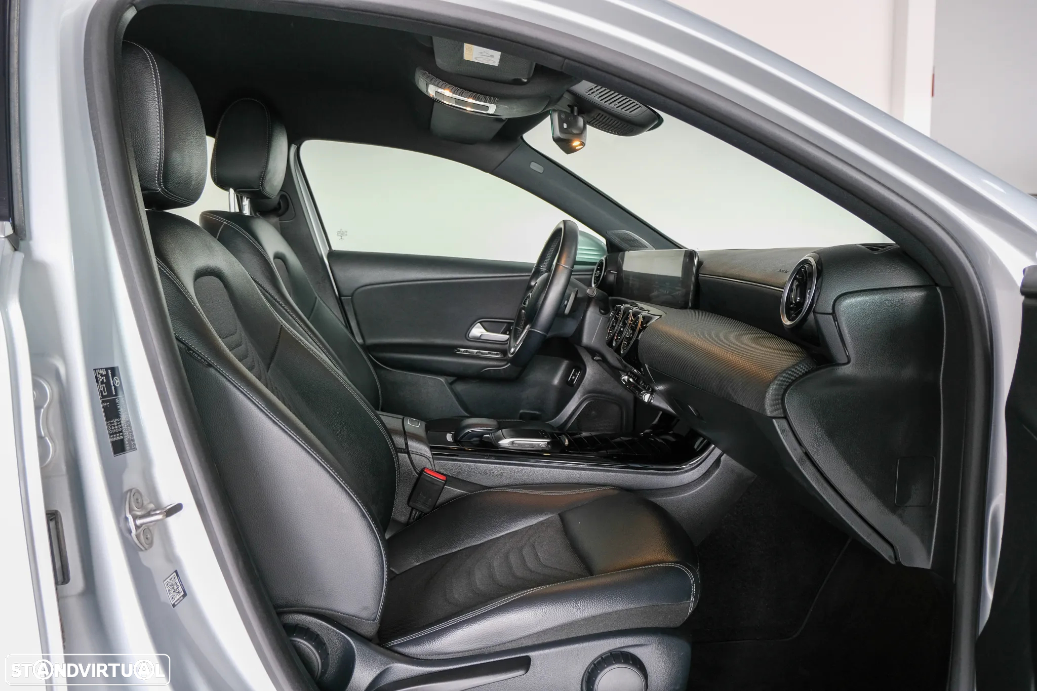 Mercedes-Benz A 250 e Progressive - 38