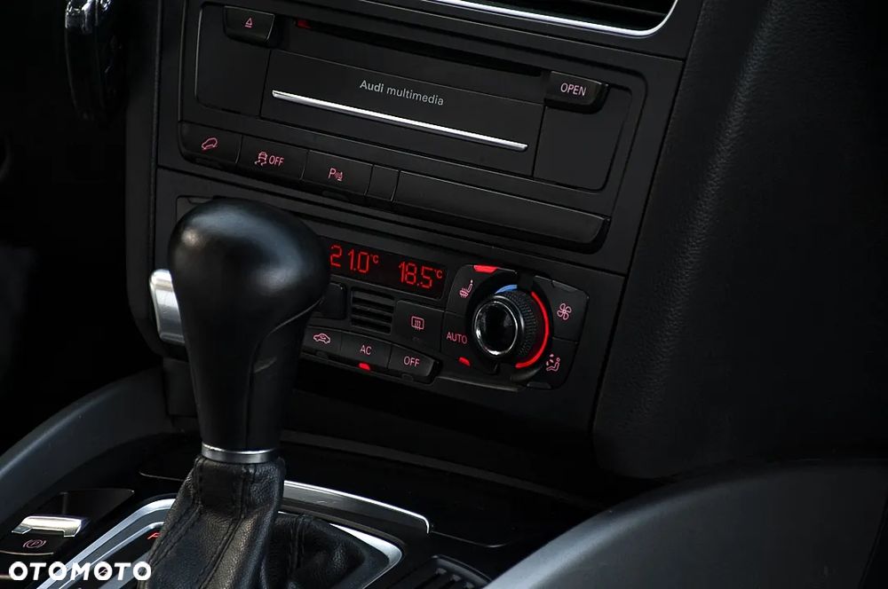 Audi Q5 2.0 TDI Quattro S tronic - 29