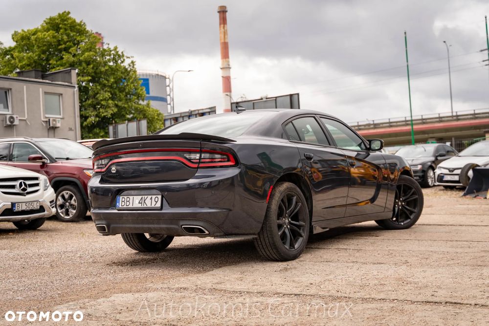 Dodge Charger - 7