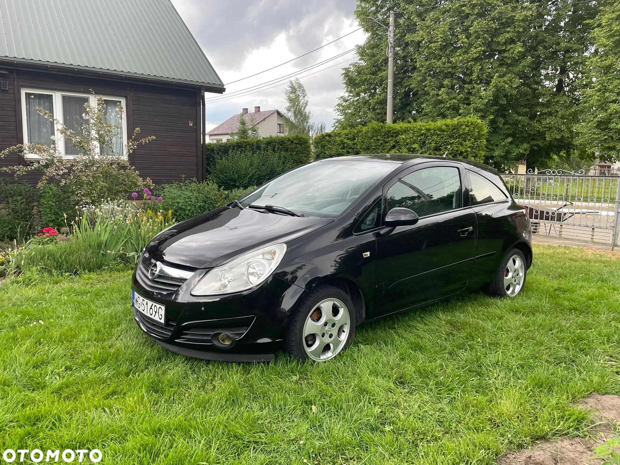 Opel Corsa 1.2 16V Cosmo - 1
