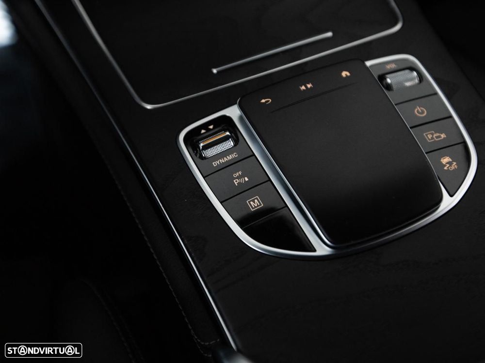 Mercedes-Benz GLC 300 e Coupé 4Matic - 28