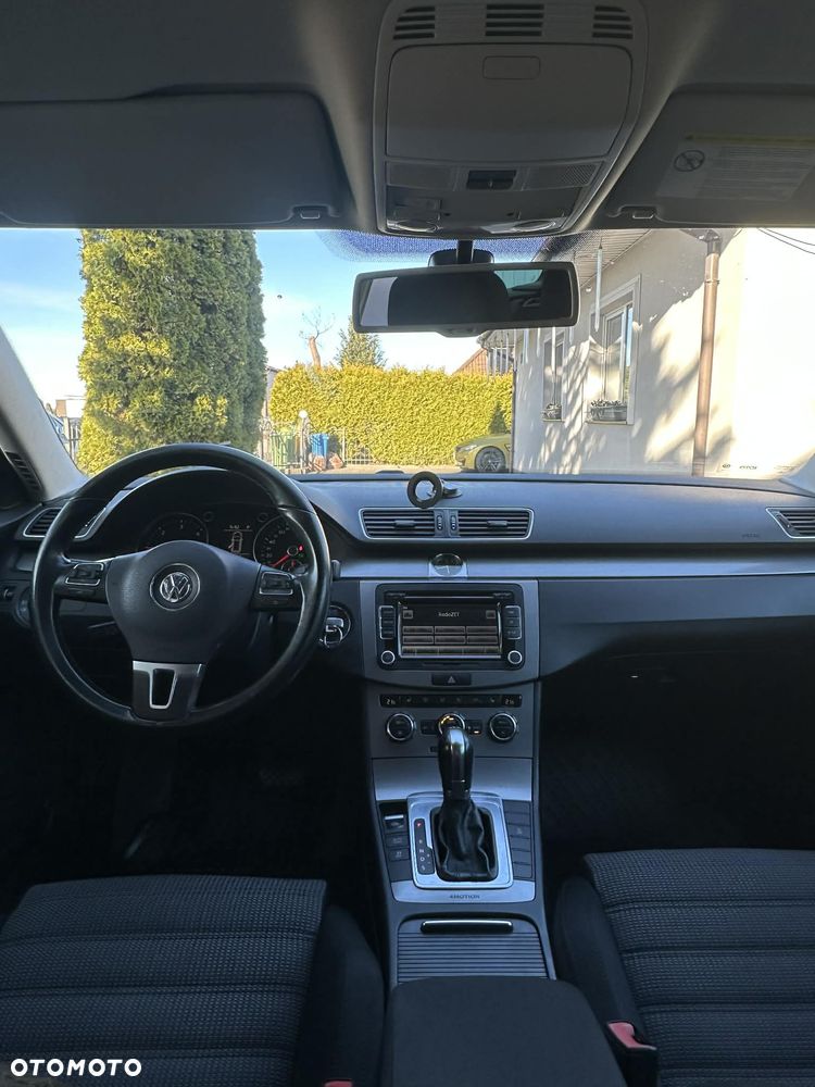 Volkswagen Passat 2.0 TDI 4Motion DSG BlueMotion Tech Comfortline - 15