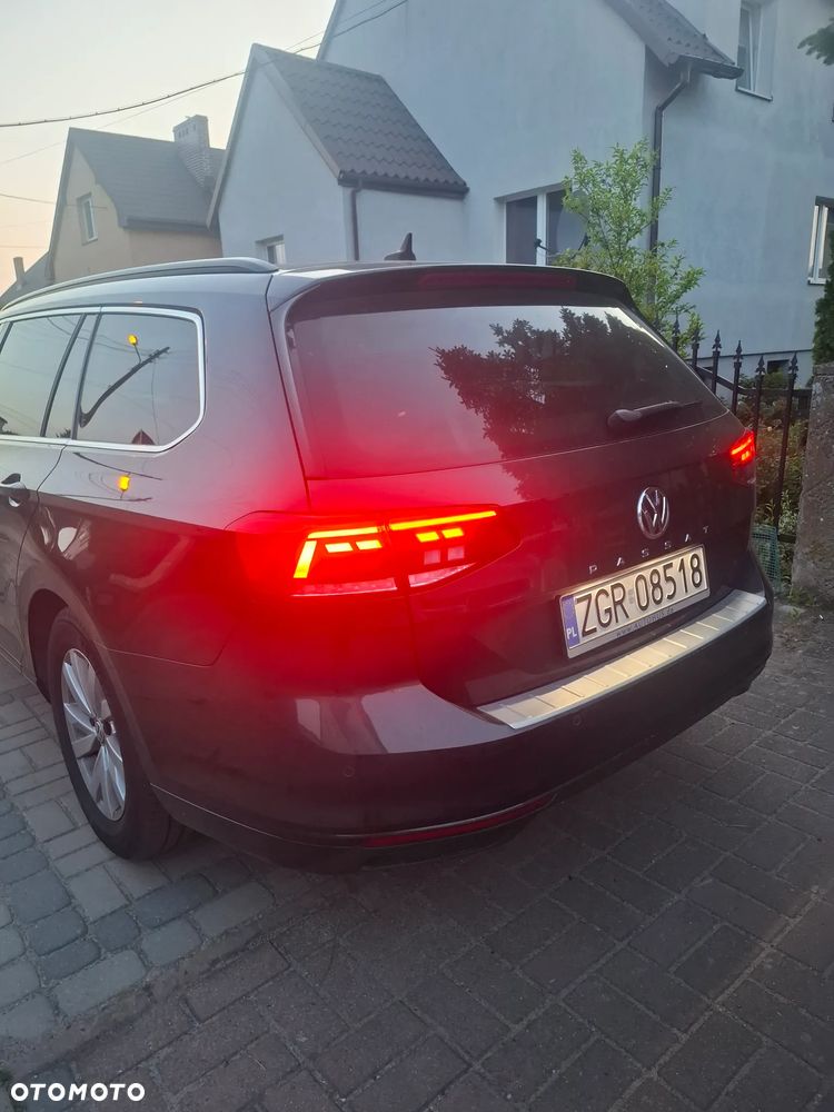 Volkswagen Passat 2.0 TDI (BlueMotion Technology) DSG Comfortline - 32