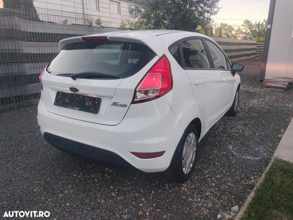 Ford Fiesta - 20