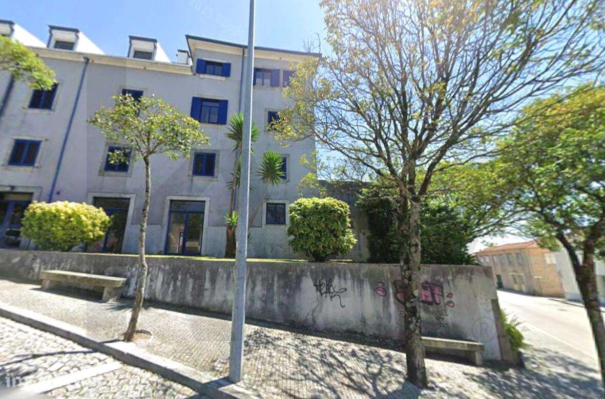 Oportunidade de Investimento - Loja com 166 m2 e Terraço Privativo - Grande imagem: 3/4