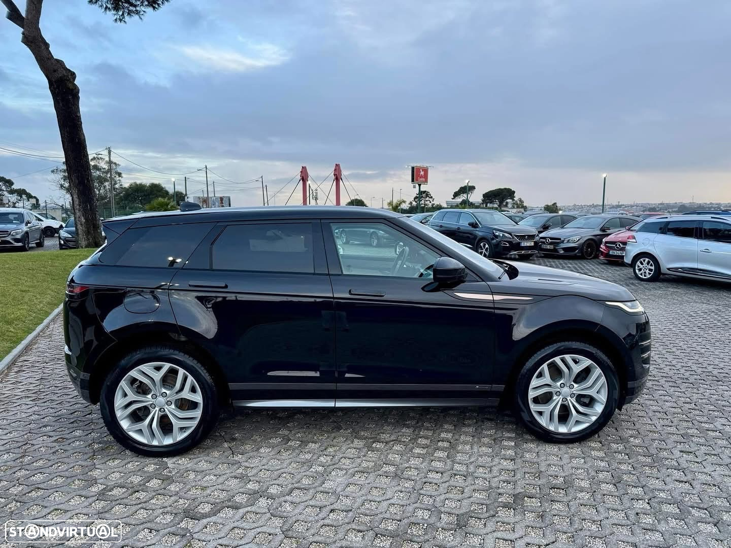 Land Rover Range Rover Evoque - 4