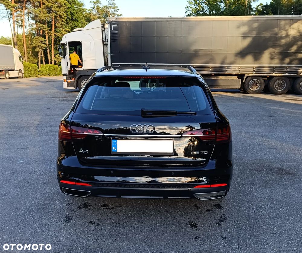 Audi A4 Avant 35 TDI mHEV S Line S tronic - 4