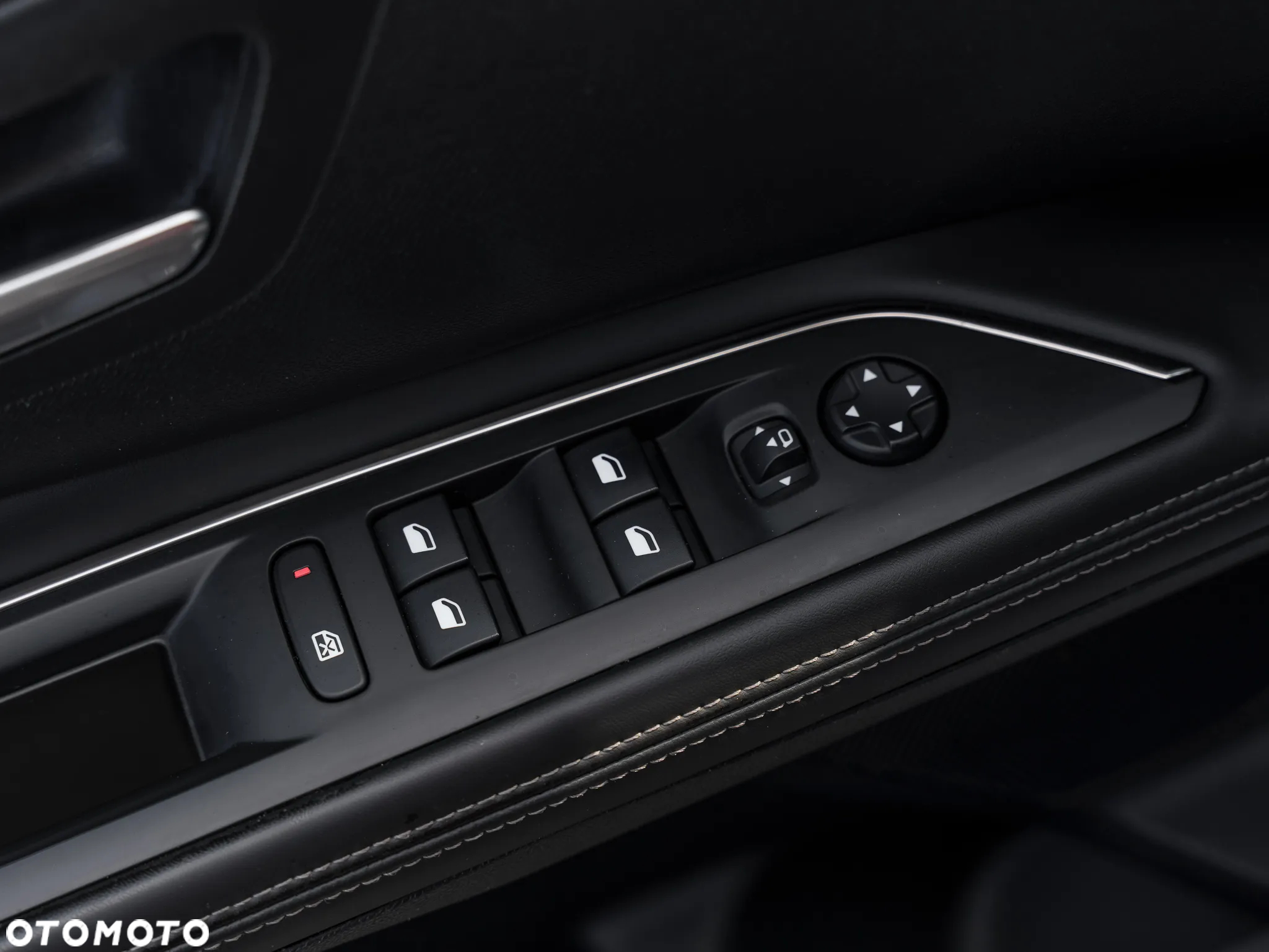Peugeot 5008 1.6 BlueHDi Allure 7os - 32