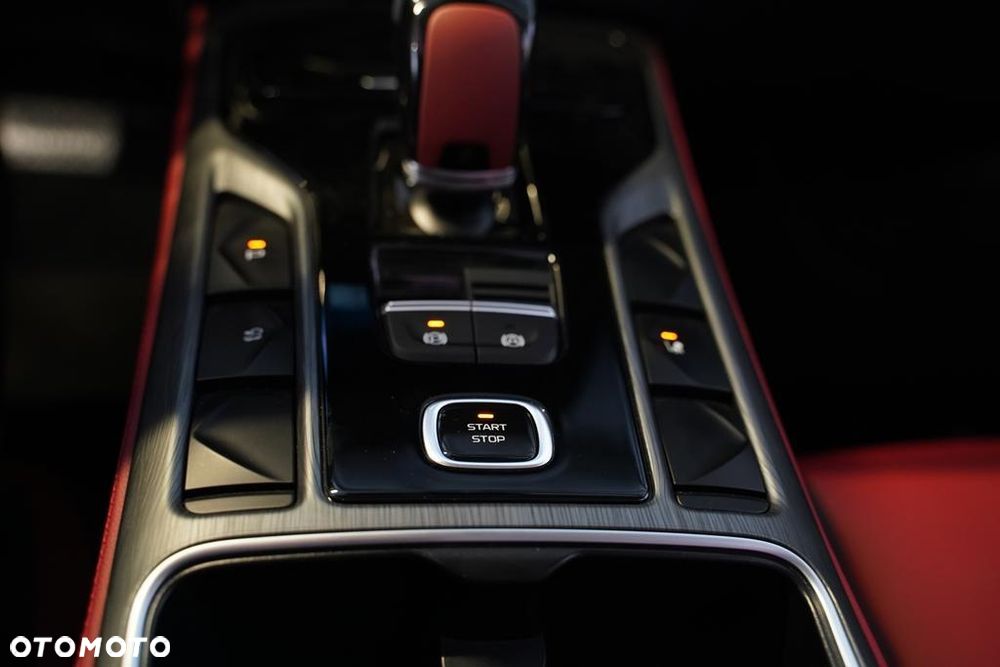 Bestune T77 1.5T Business DCT - 23