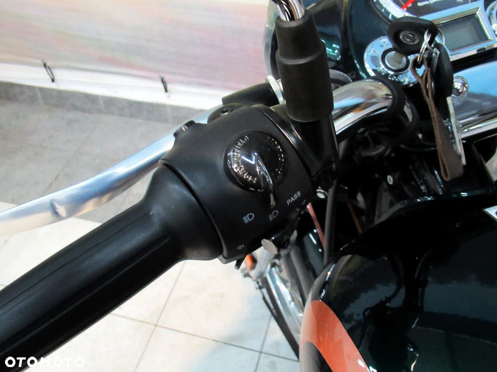 Royal Enfield Classic - 10