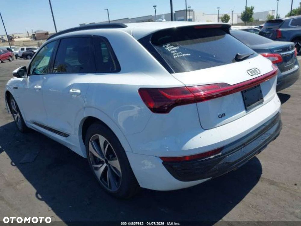 Audi Q8 e-tron - 3