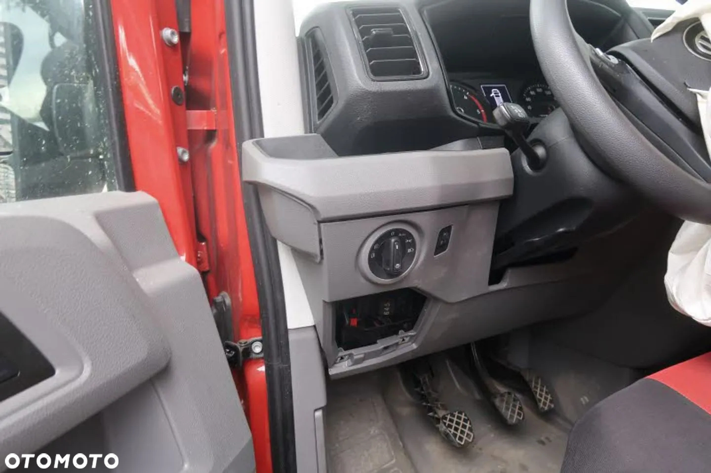 Volkswagen Crafter - 13