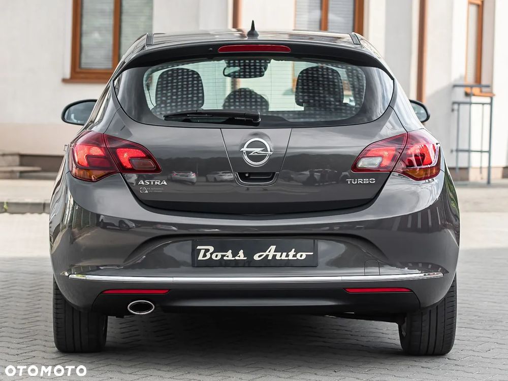 Opel Astra 1.4 Turbo Cosmo - 12
