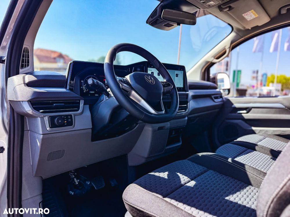 Volkswagen Caravelle - 22