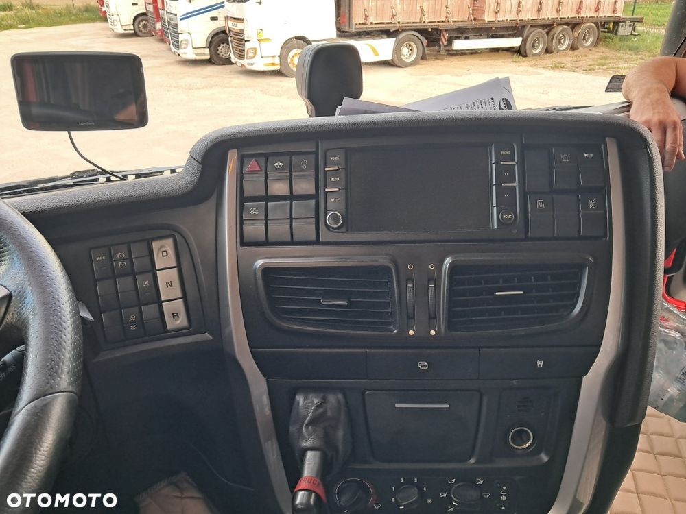 Iveco HI-WAY - 9