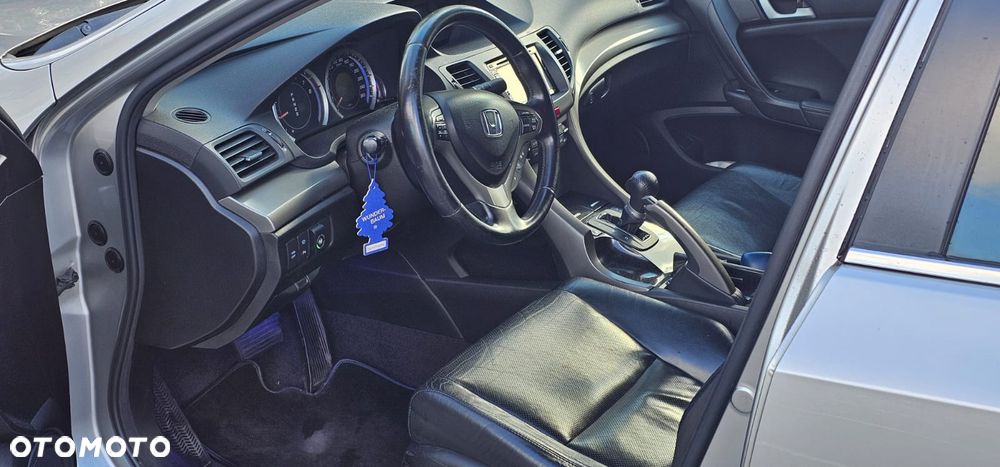 Honda Accord 2010 photo 5