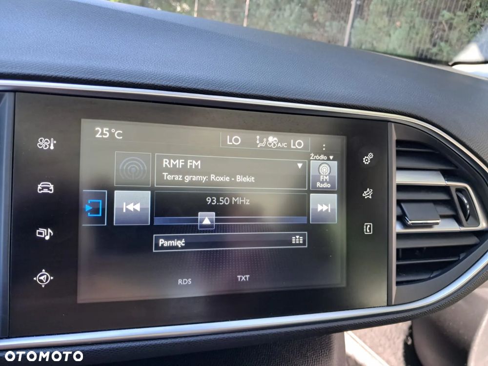 Peugeot 308 1.6 THP Active - 11