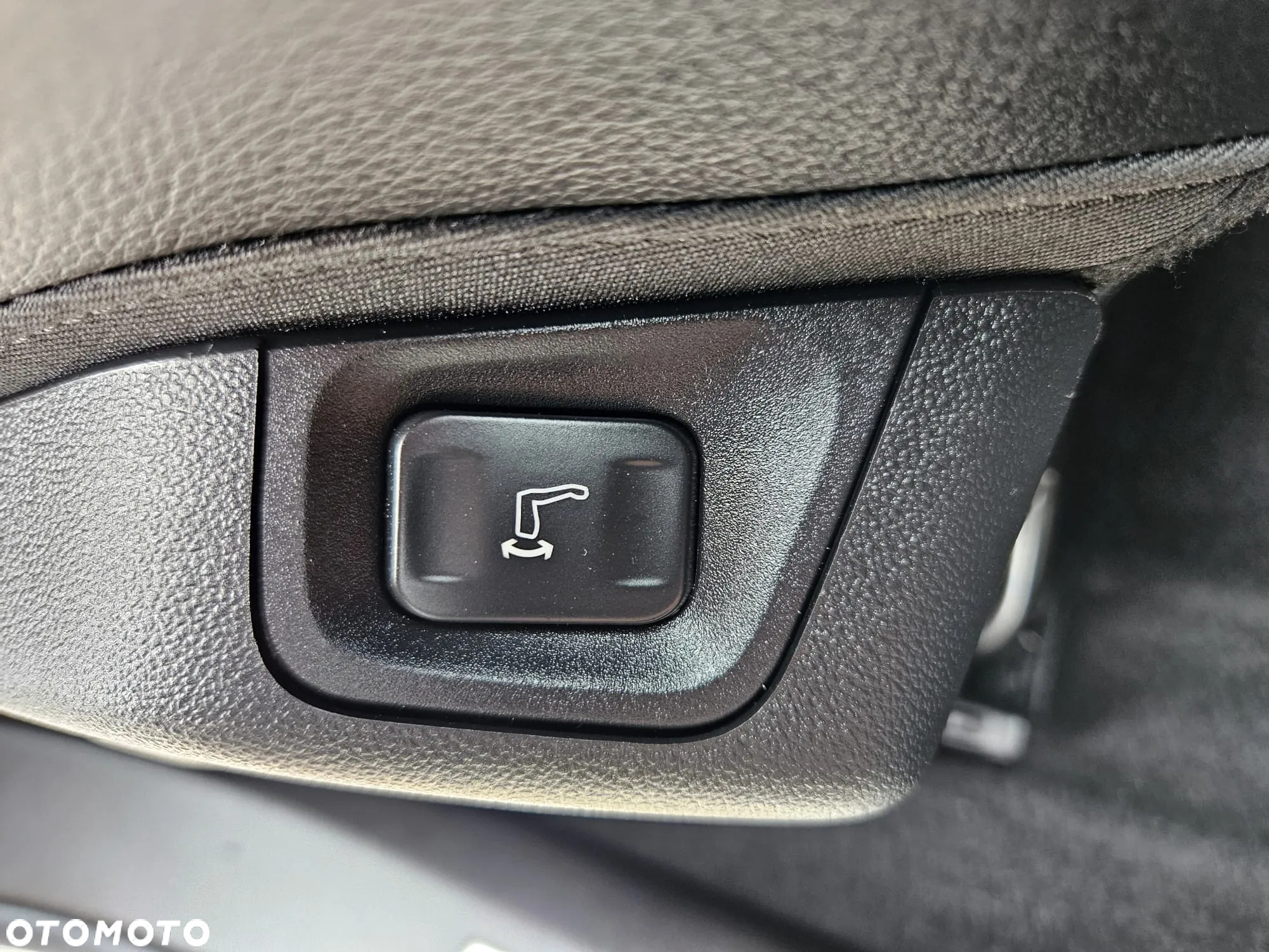 Opel Grandland X 2.0 D Start/Stop Automatik INNOVATION - 29