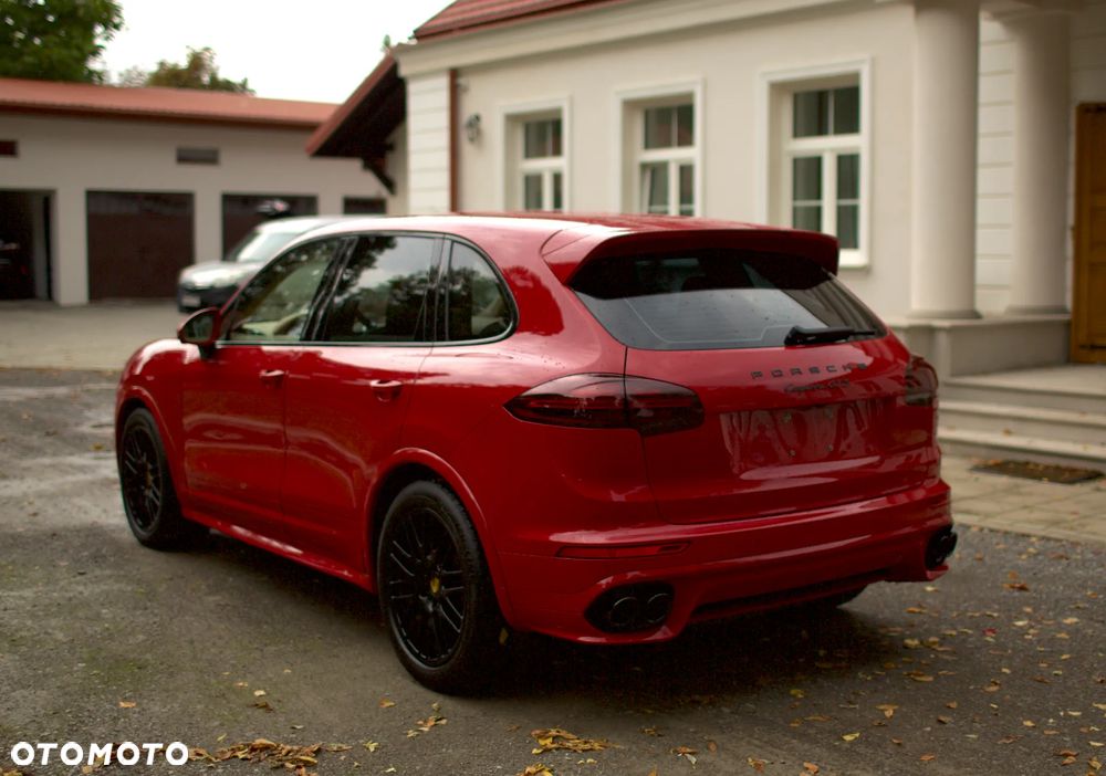 Porsche Cayenne GTS