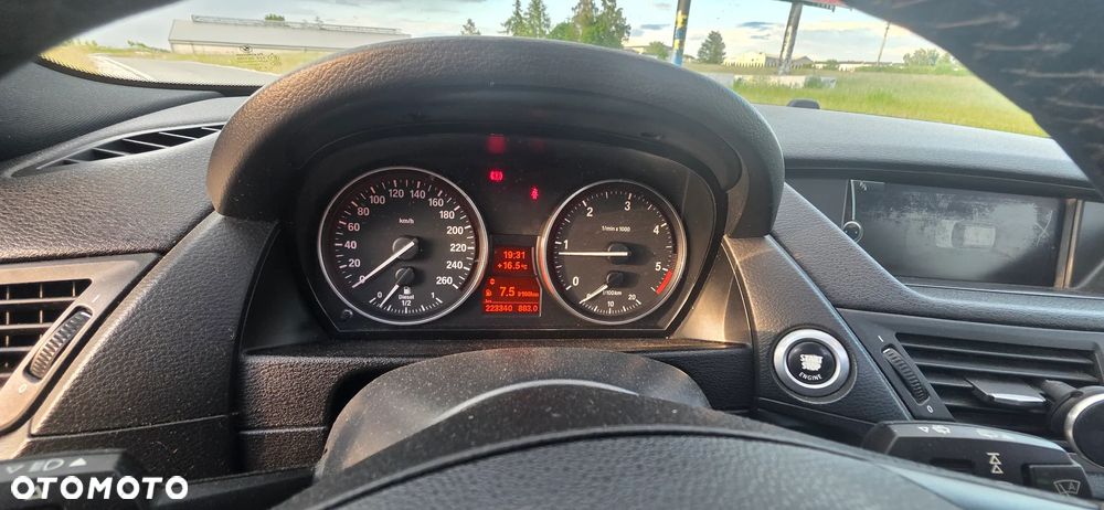 BMW X1 xDrive20d - 13