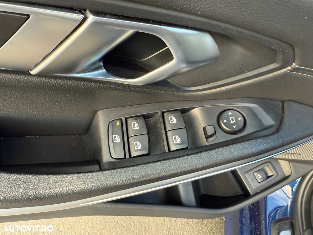 BMW Seria 3 320d xDrive Aut. Sport Line - 7