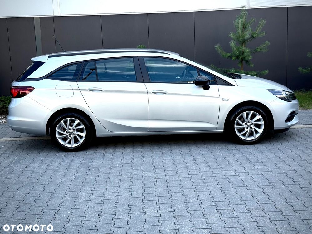 Opel Astra 1.2 T Edition S&S - 10