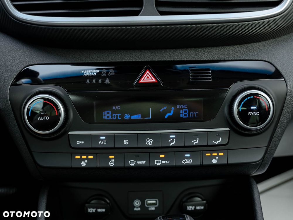 Hyundai Tucson blue 1.6 CRDi 2WD DCT Premium - 27
