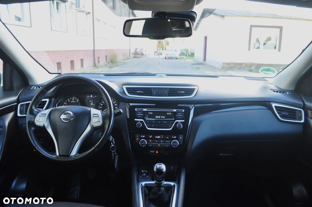 Nissan Qashqai - 12