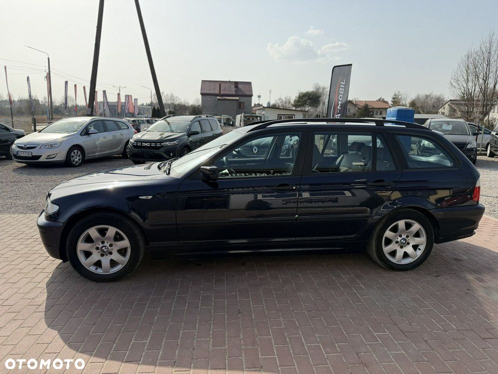 BMW Seria 3 318i - 12