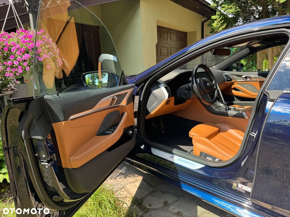 BMW Seria 8 - 19