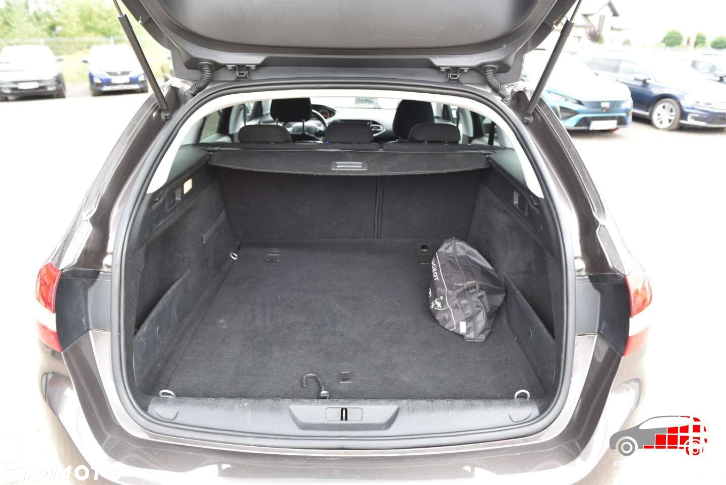 Peugeot 308 - 16