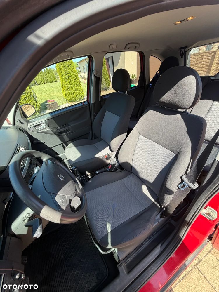 Opel Meriva 1.6 (Essentia) - 10