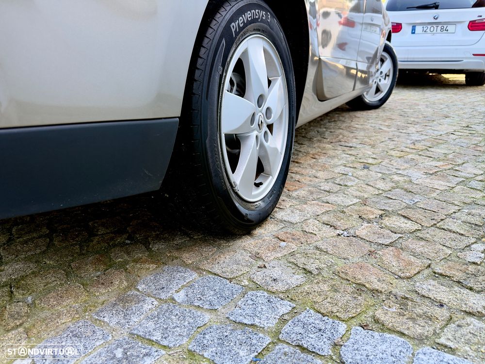 Renault Grand Scénic 1.5 dCi Dynamique S 7L - 16