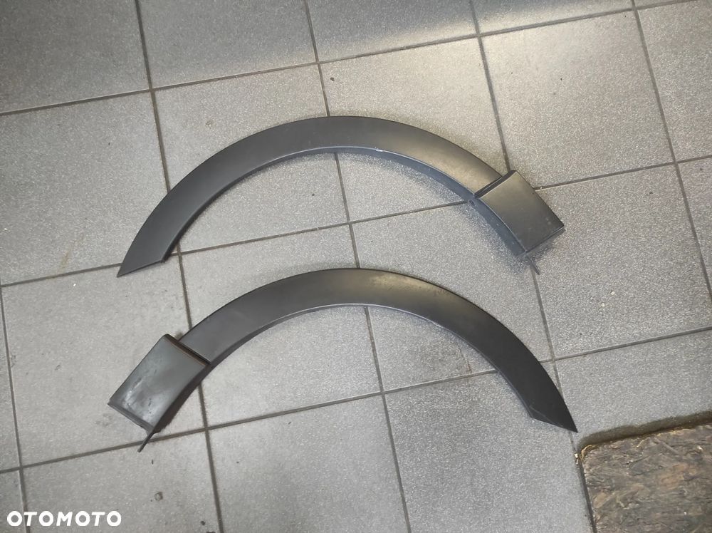 VW POLO 5 CROSS NAKŁADKI LISTWY NA BŁOTNIKI PRZÓD LEWA PRAWA 6R0835717 6R0835718 WYSYŁKA !!!! - 1