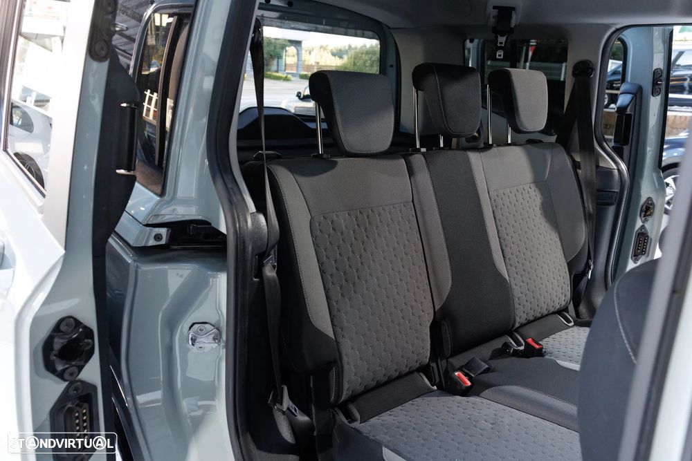 Ford Tourneo Courier 1.0 EcoBoost Titanium - 10