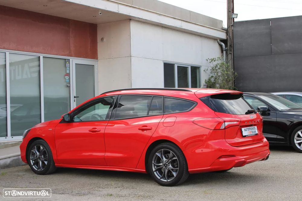 Ford Focus SW 1.5 TDCi EcoBlue ST-Line - 15
