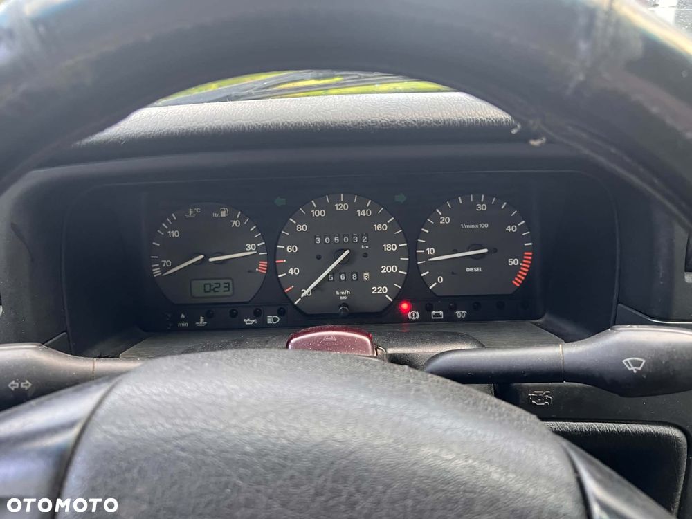 Volkswagen Passat 1.9 TDI CL - 14
