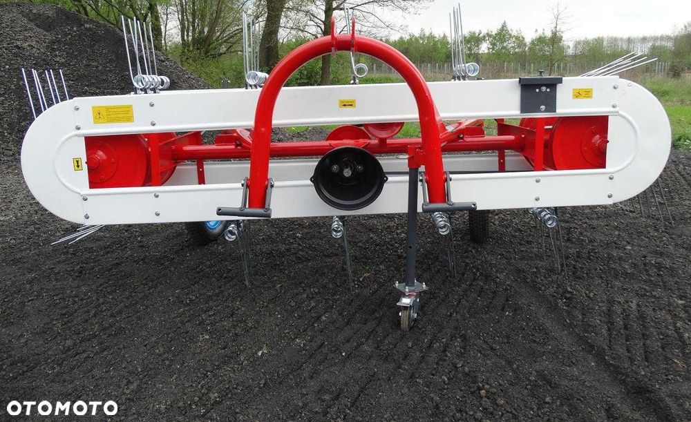 Przewracarka zgrabiarka taśmowa pasowa przetrząsarka