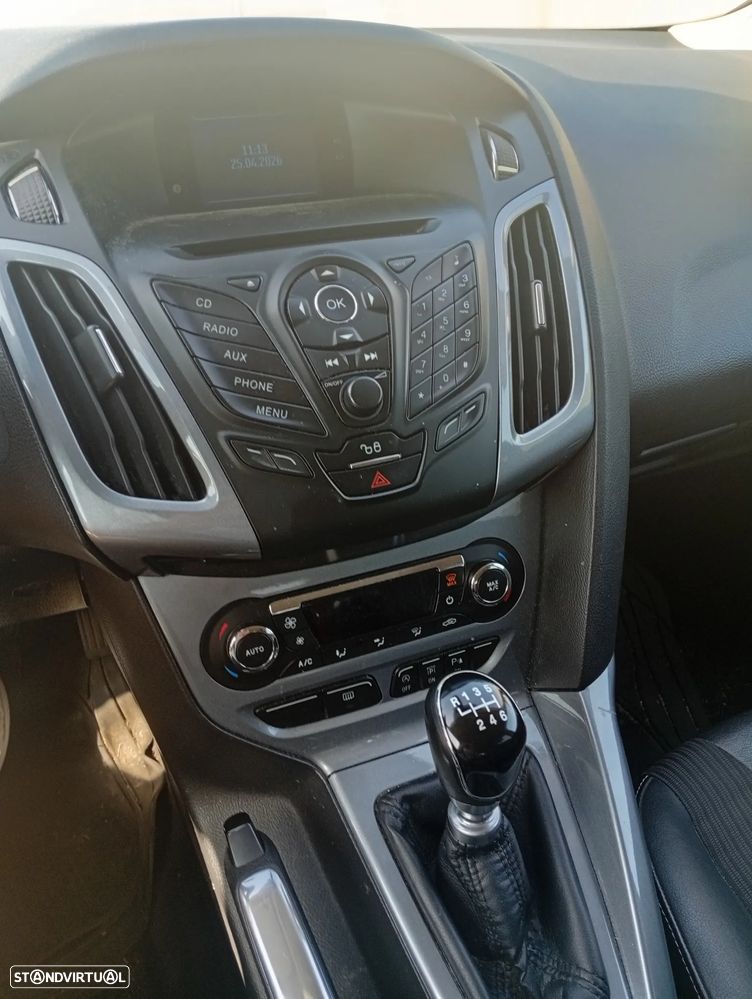 Ford Focus SW 1.6 TDCi Titanium - 13