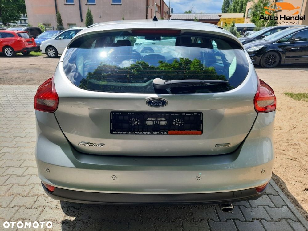 Ford Focus 1.5 EcoBoost STart-Stopp-System TITANIUM - 8